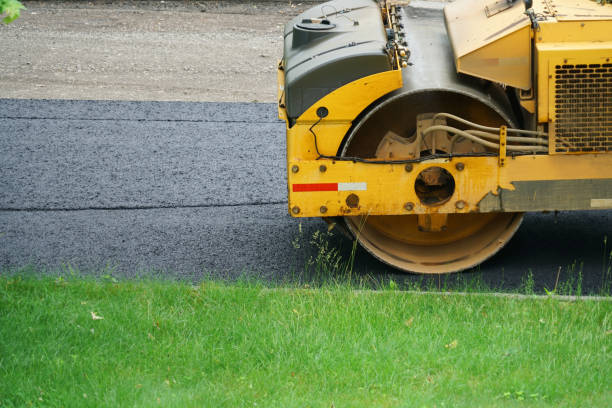 Best Driveway Paving Contractor  in Lake Norman Of Catawba, NC